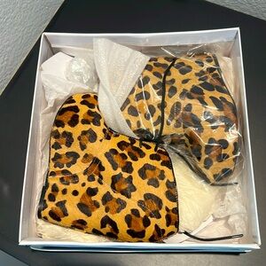 Brand New! Fabulous booties for Fall worn with a cute wide leg pant or jean!🙌🏽